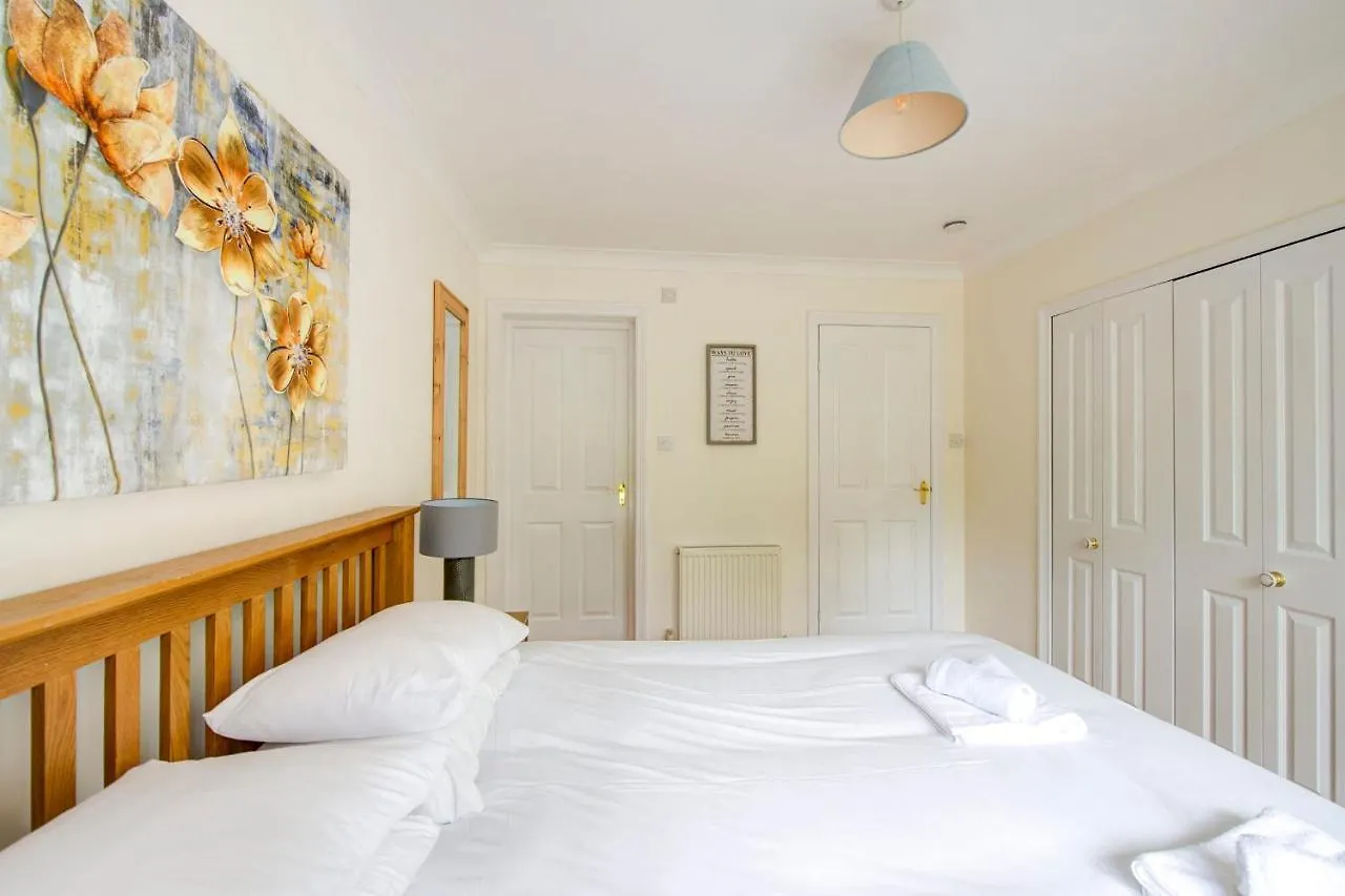 Guestready - Charming Flat With Free Parking Apartment Edinburgh